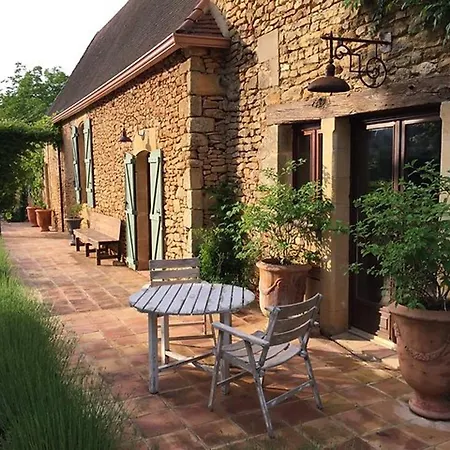 Holiday home Maison En Pierre Avec Piscine Chauffee A