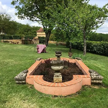 Holiday home Maison En Pierre Avec Piscine Chauffee A