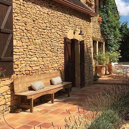 別荘 Maison En Pierre Avec Piscine Chauffee A - Fr-1-824-10